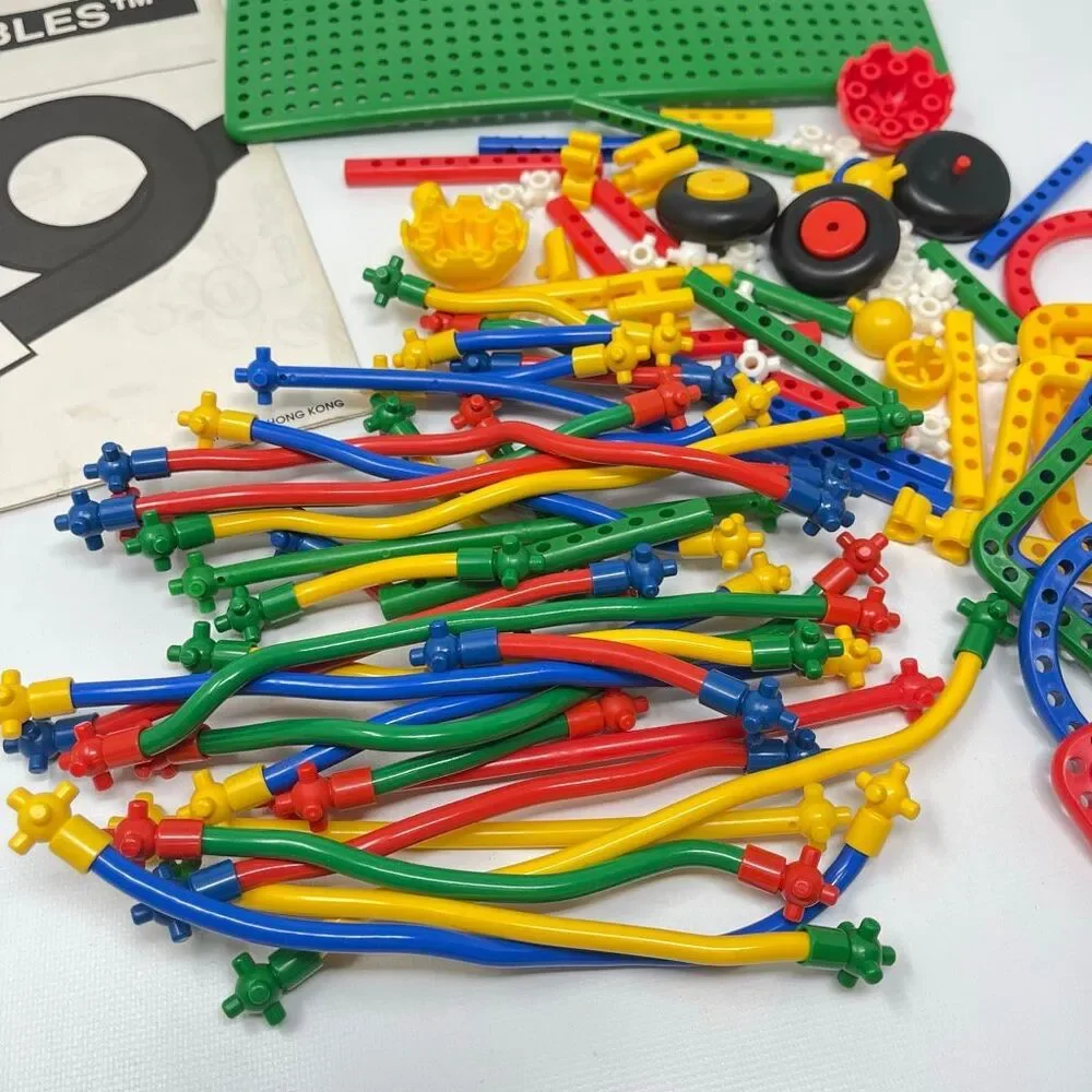 Bendits Bendables Construction Building Creative Toy 90 Pieces Vintage